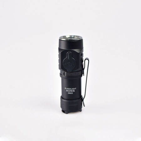 Lampe de poche LED rechargeable avec réflecteur lisse 10W 5700K blanc froid 600lm Noir VLF-A055