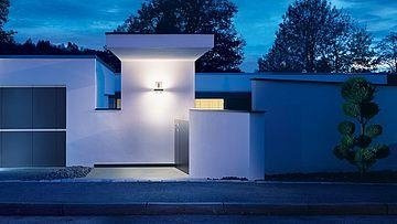 Applique de façade L 820 LED numéro de maison avec capteur iHF Connect 12W 3000K 612lm anthracite Steinel